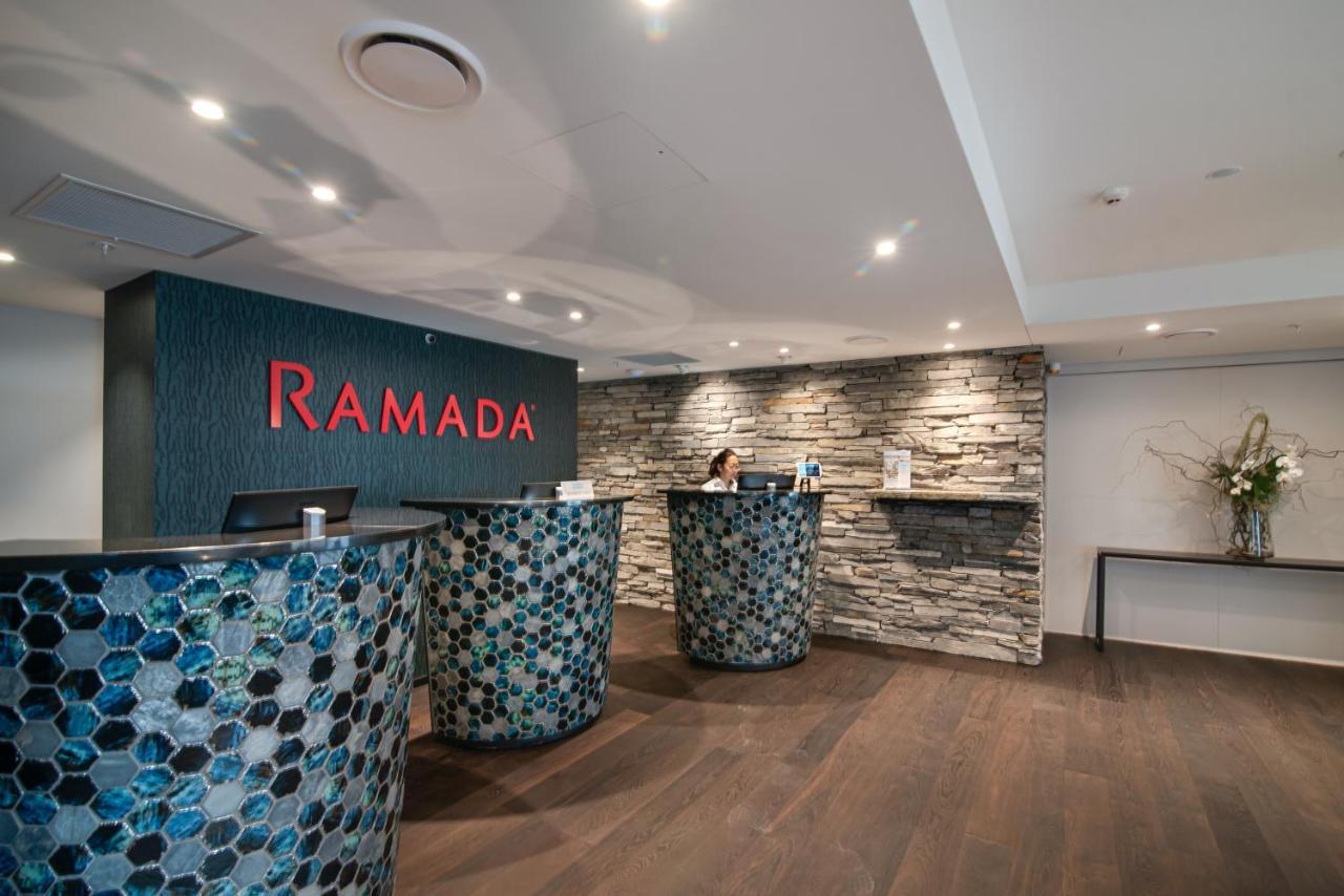 Ramada By Wyndham Queenstown Central Экстерьер фото