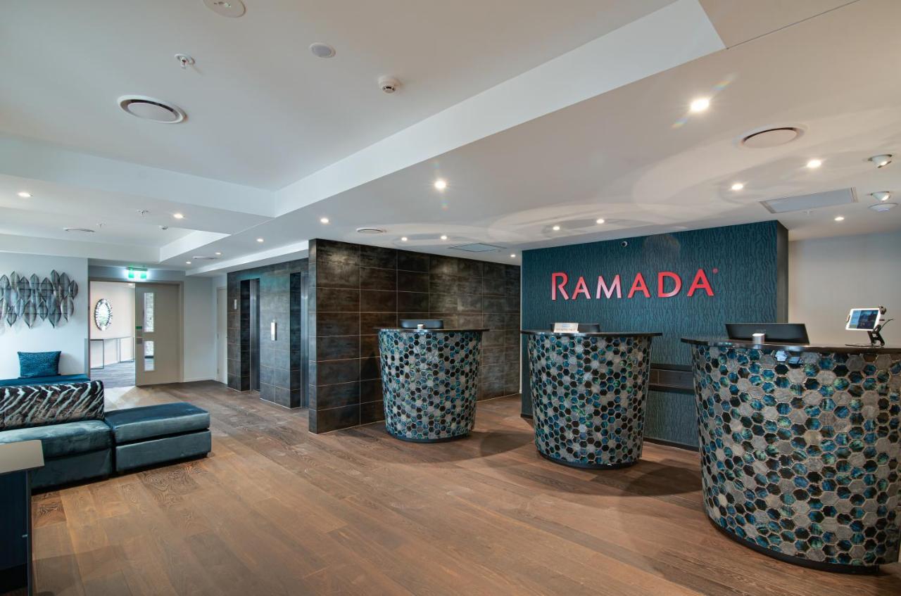Ramada By Wyndham Queenstown Central Экстерьер фото
