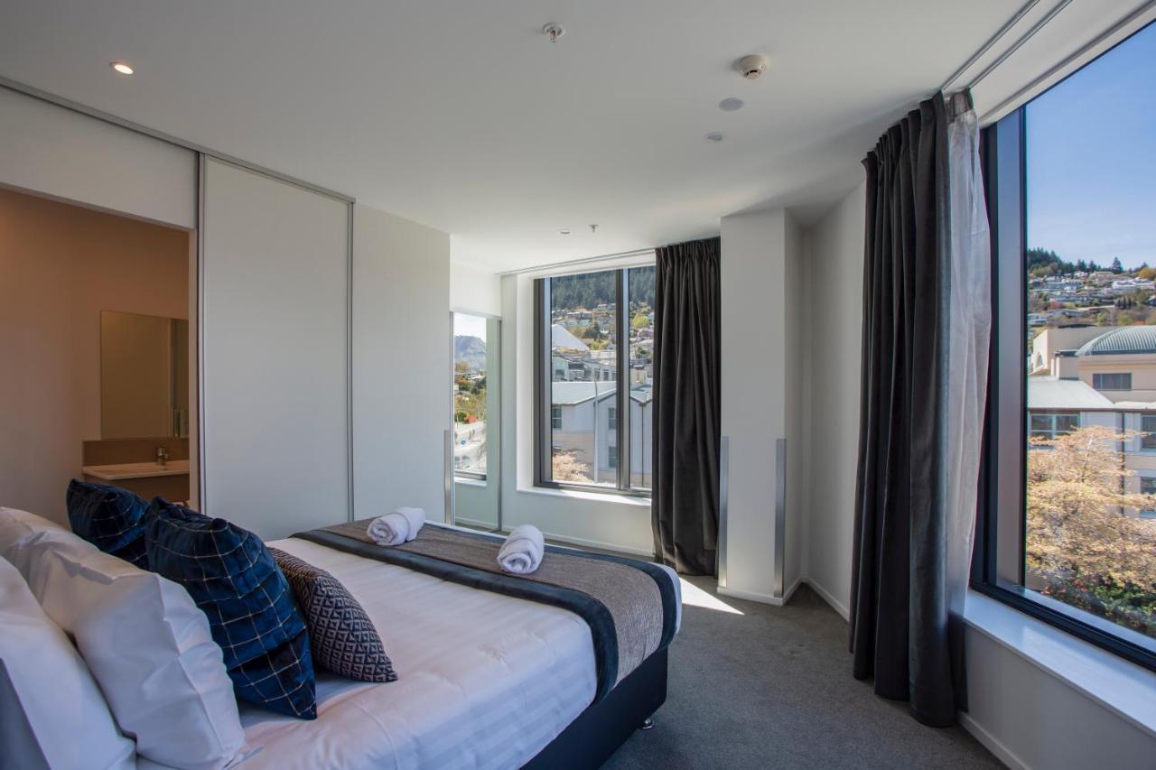 Ramada By Wyndham Queenstown Central Экстерьер фото