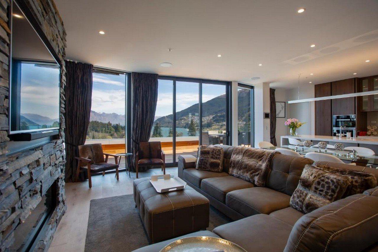 Ramada By Wyndham Queenstown Central Экстерьер фото