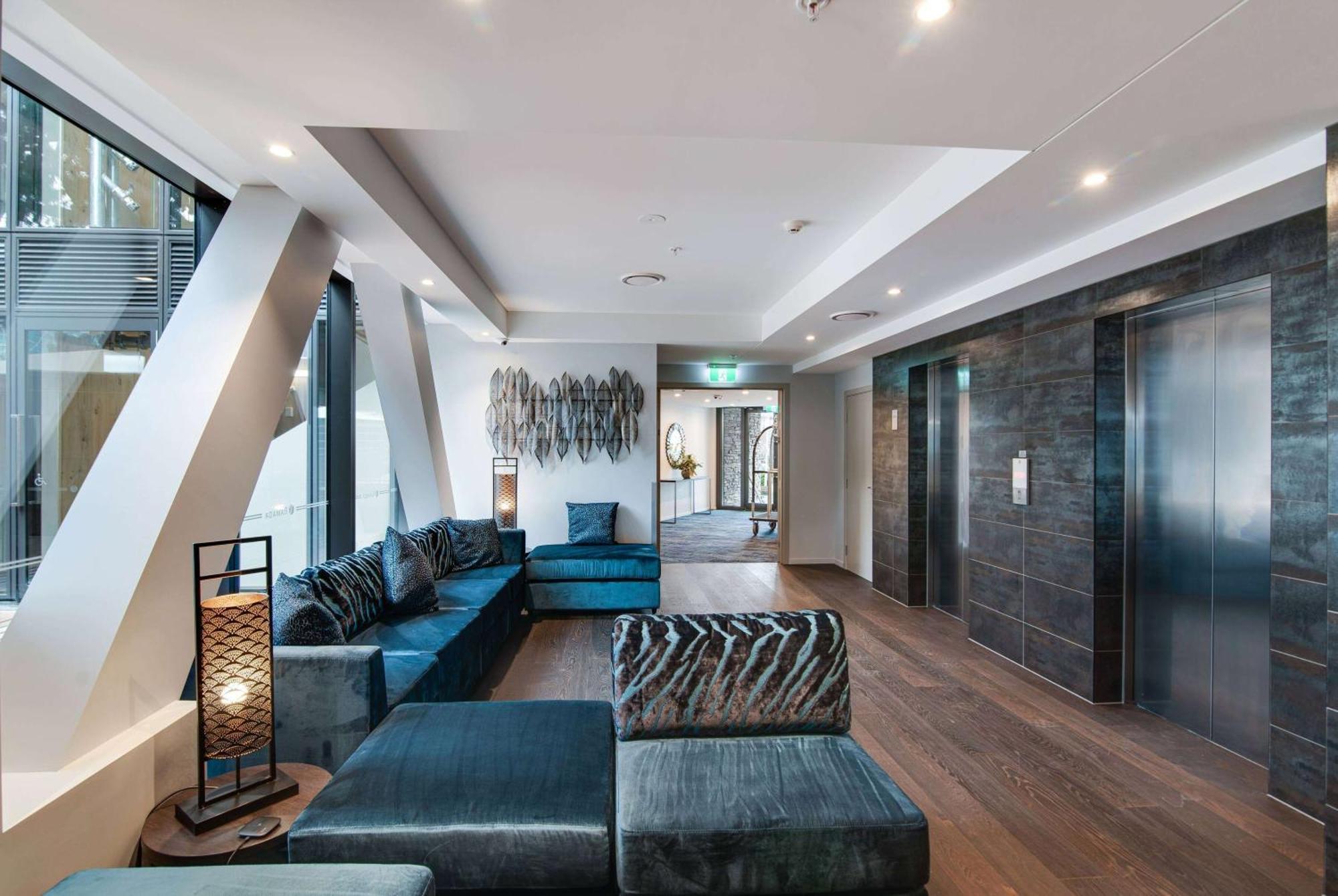 Ramada By Wyndham Queenstown Central Экстерьер фото